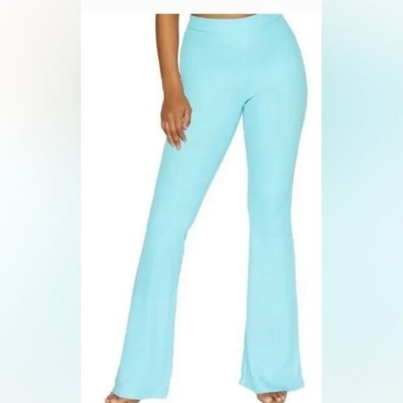 naked wardrobe Pants - Naked Wardrobe Waffle Knit Flare Leg Pants Baby Blue Size 3X NWT